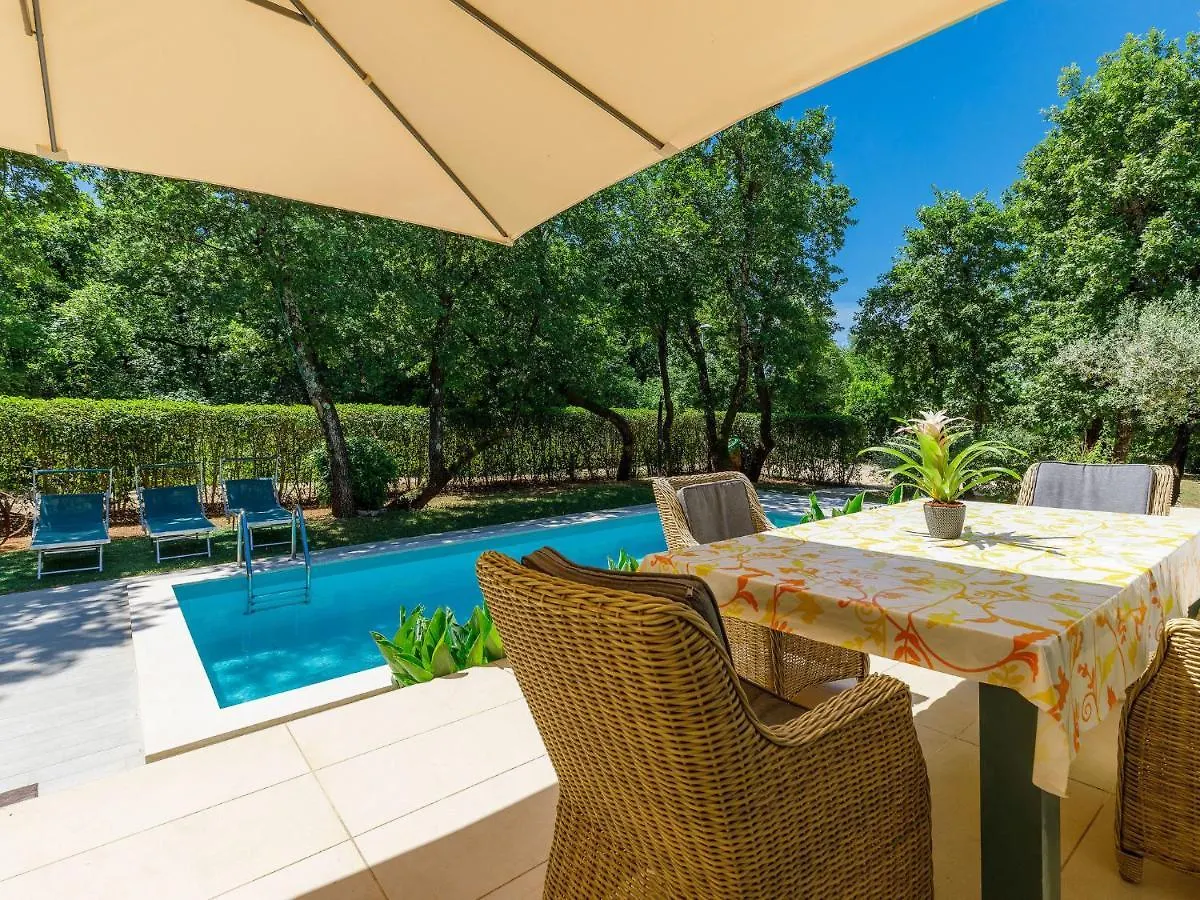 Holiday Home Villa Frleti By Interhome Umag