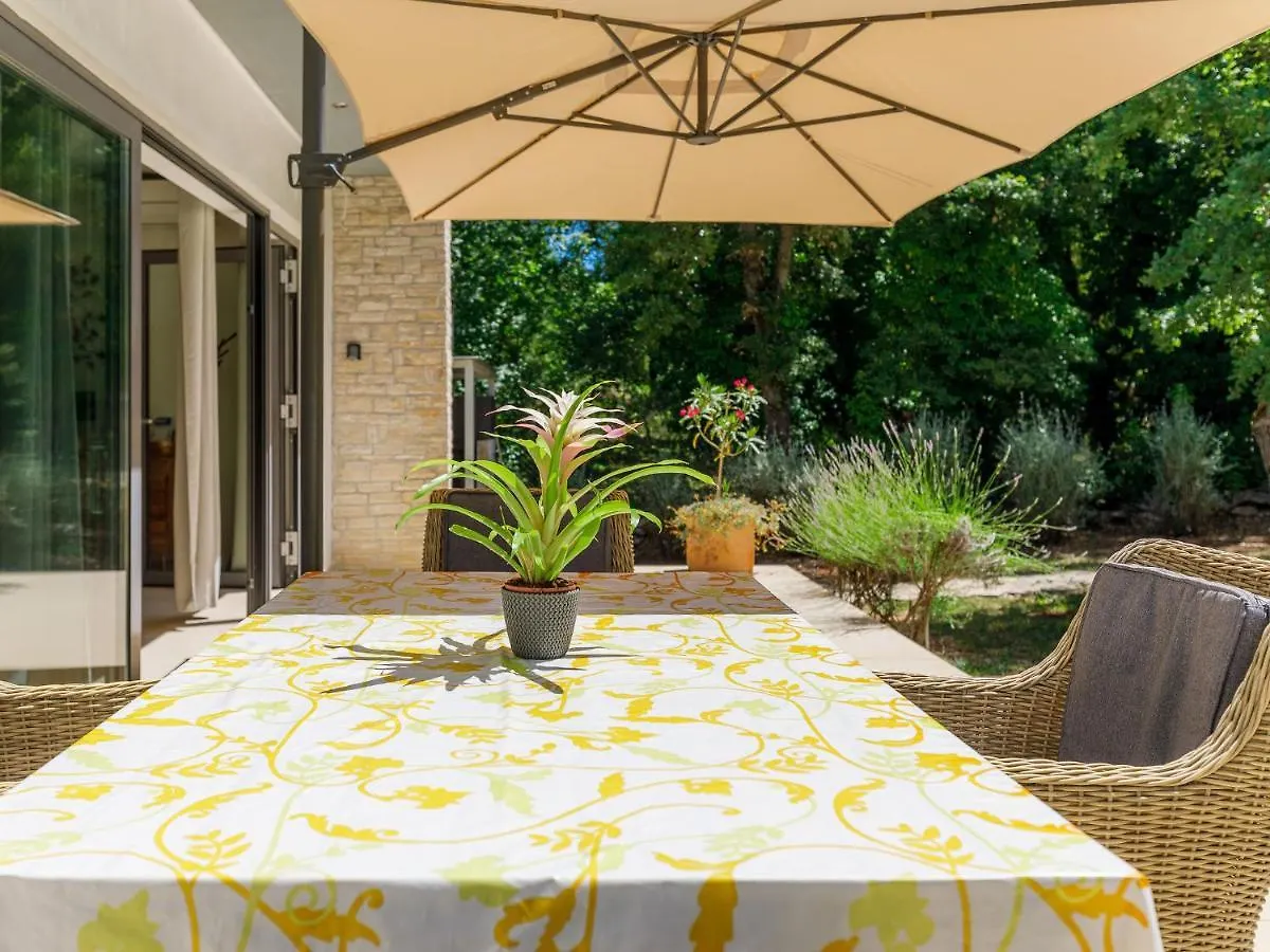 Holiday Home Villa Frleti By Interhome Umag