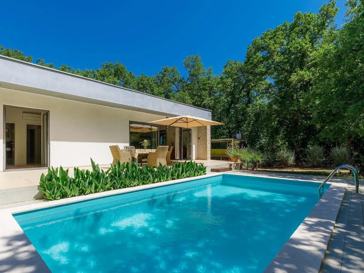 Holiday Home Villa Frleti By Interhome Umag